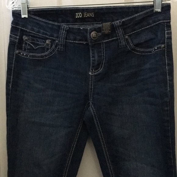 FINAL MARKDOWN Zco embellished junior jeans 9 - Picture 2 of 12